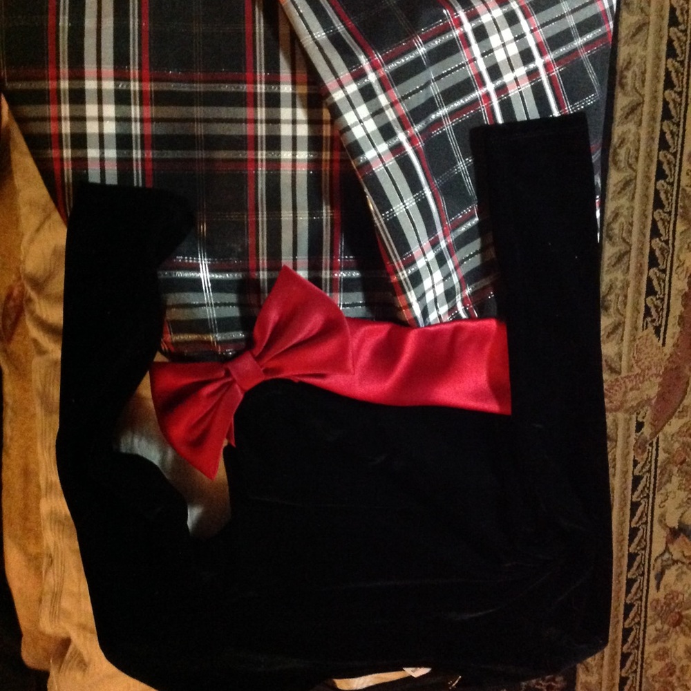 Girls size 10 Xmas dress